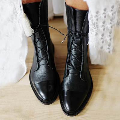 Isabella™ - Elegant Vegan Leather Heeled Boots