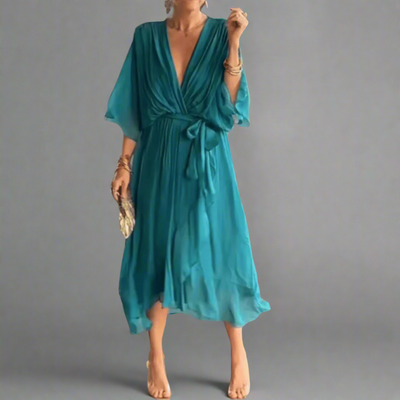 Dorselinde | Elegant Maxi Dress with Feminine Neckline