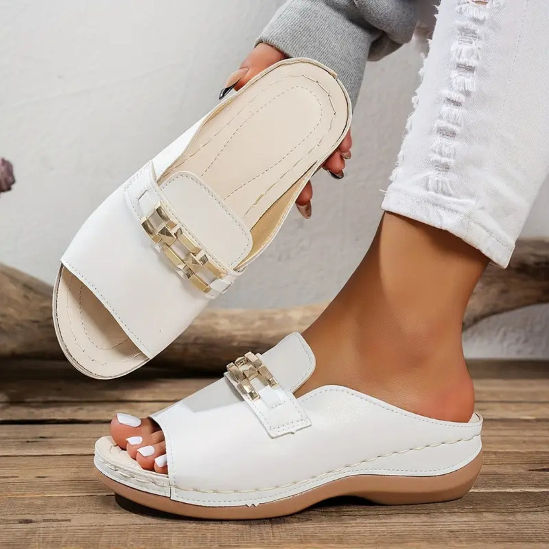 Brittany™ | Comfy Buckle Sandals