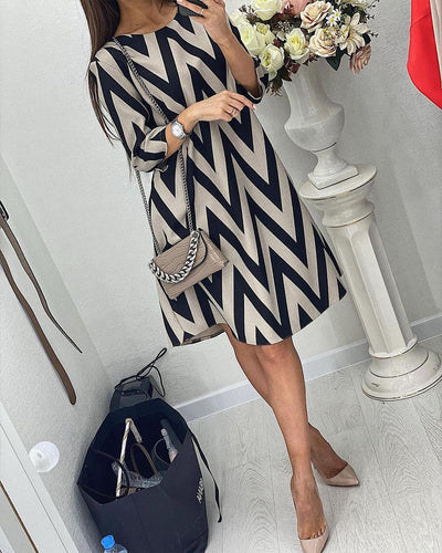 Lovenza - Zigzag Midi Dress