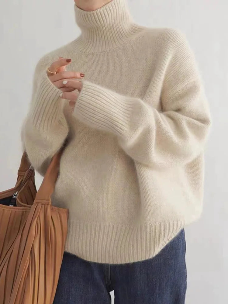 Mia - Sweater With High Collar