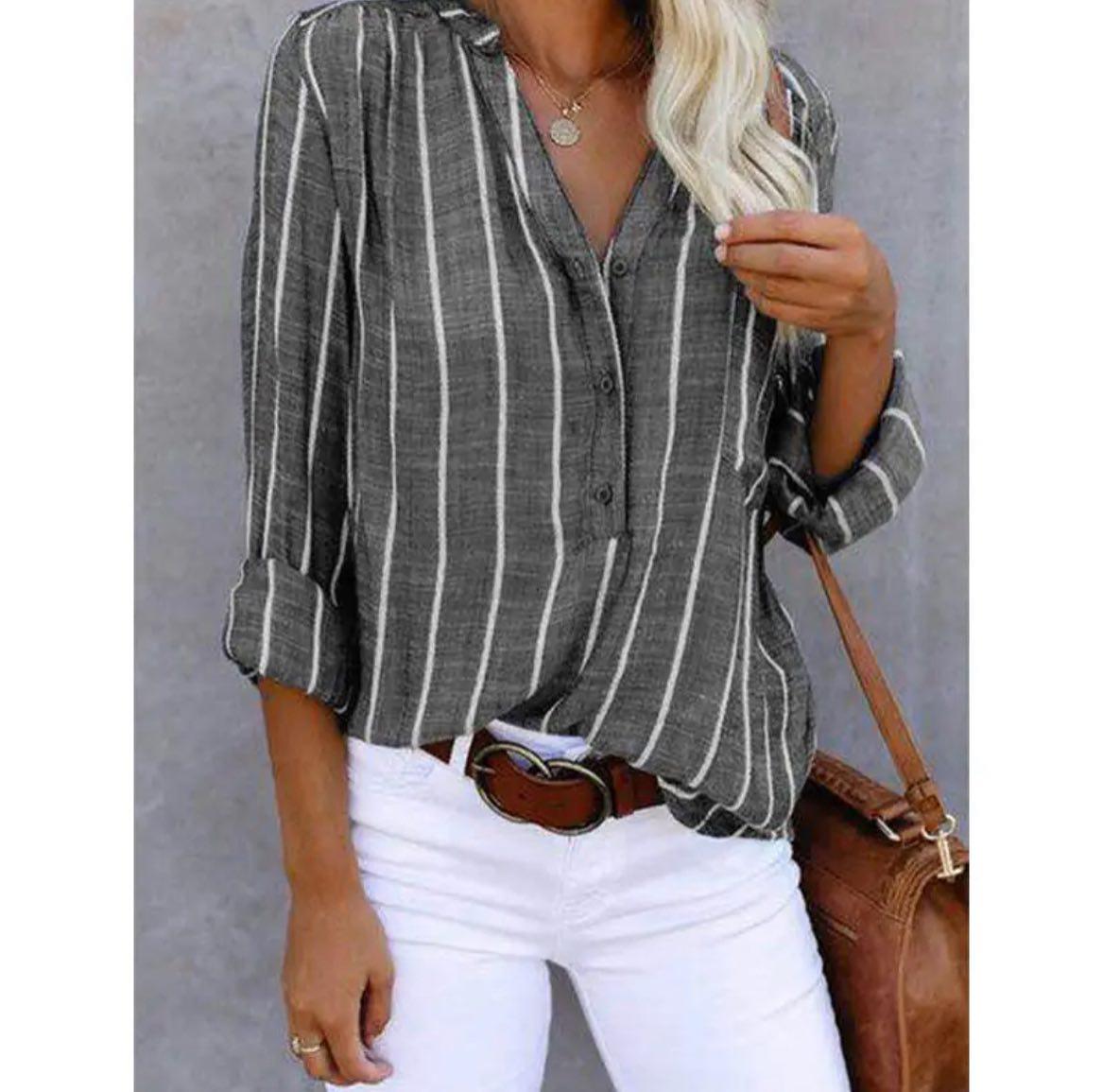 AGATHE I ELEGANT STRIPED BLOUSE