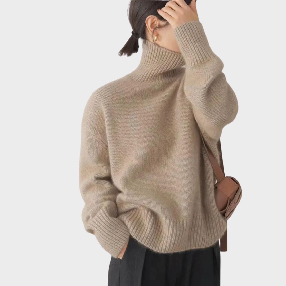 Mia - Sweater With High Collar