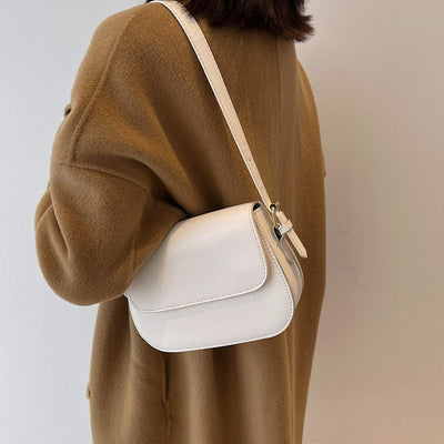 Eldborg | Elegant shoulder bag in muted nude tone