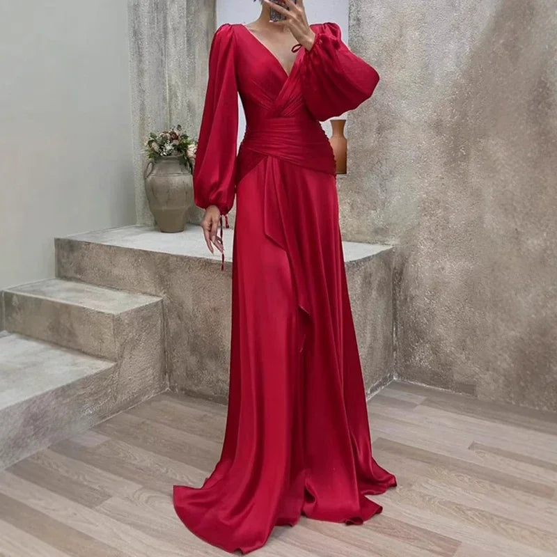 Aubrie - Elegant Flowing Maxi Dress