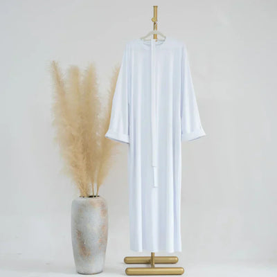 Ariane - Elegant Knitted Abaya with Belt and Side Pockets