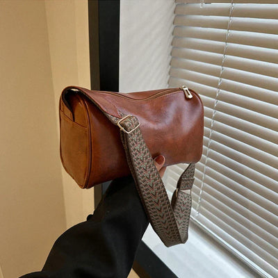 Bergfrid | Stylish shoulder bag with modern strap