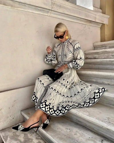Mirabel - Elegant Retro Pattern Print A-Line Dress