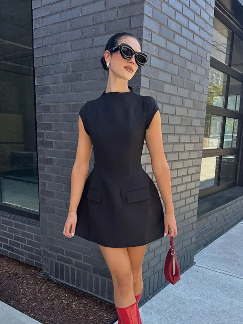 Violette - Elegant fitted dress for special occasions