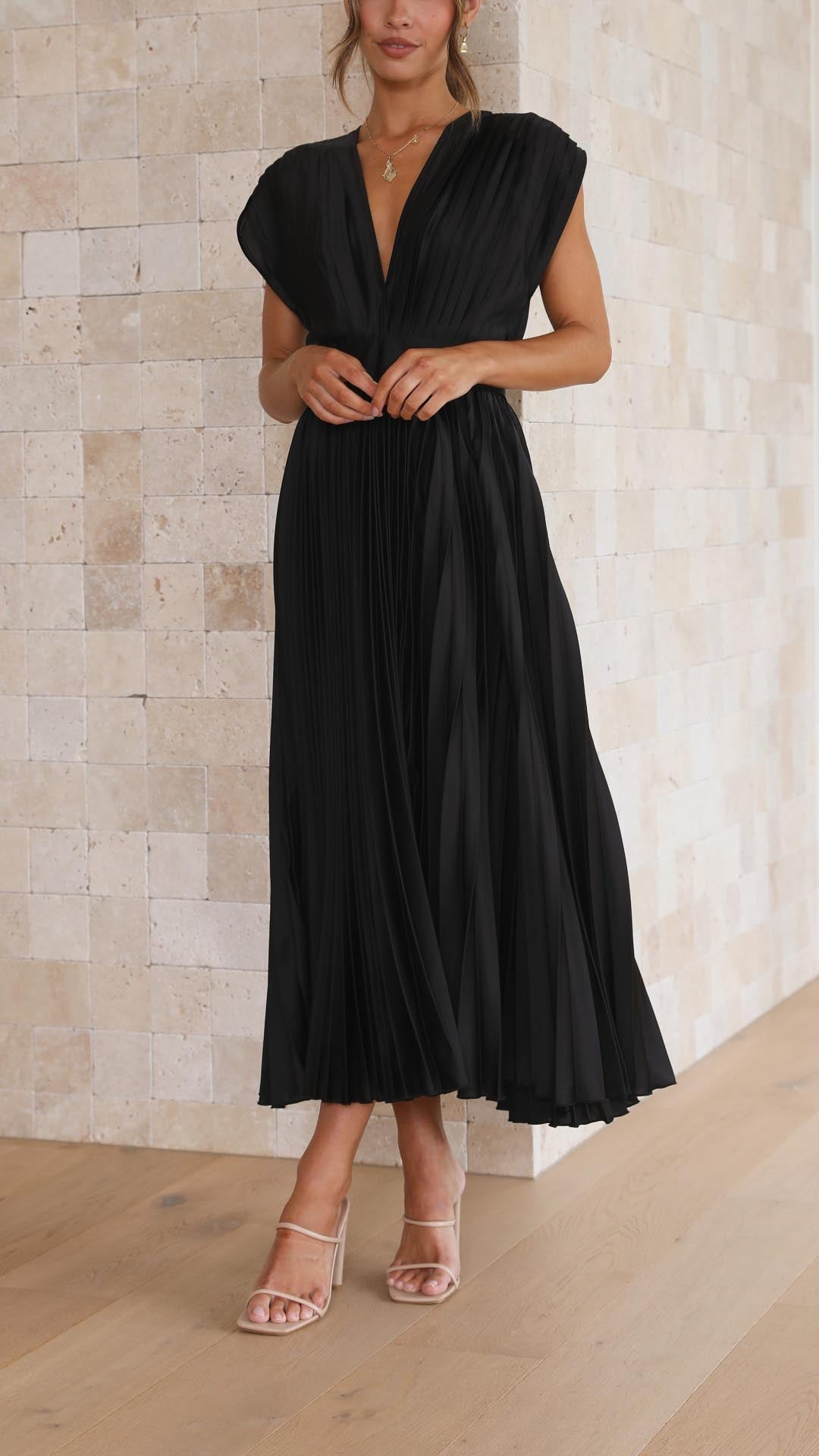 Alexis - Elegant Pleated Dress