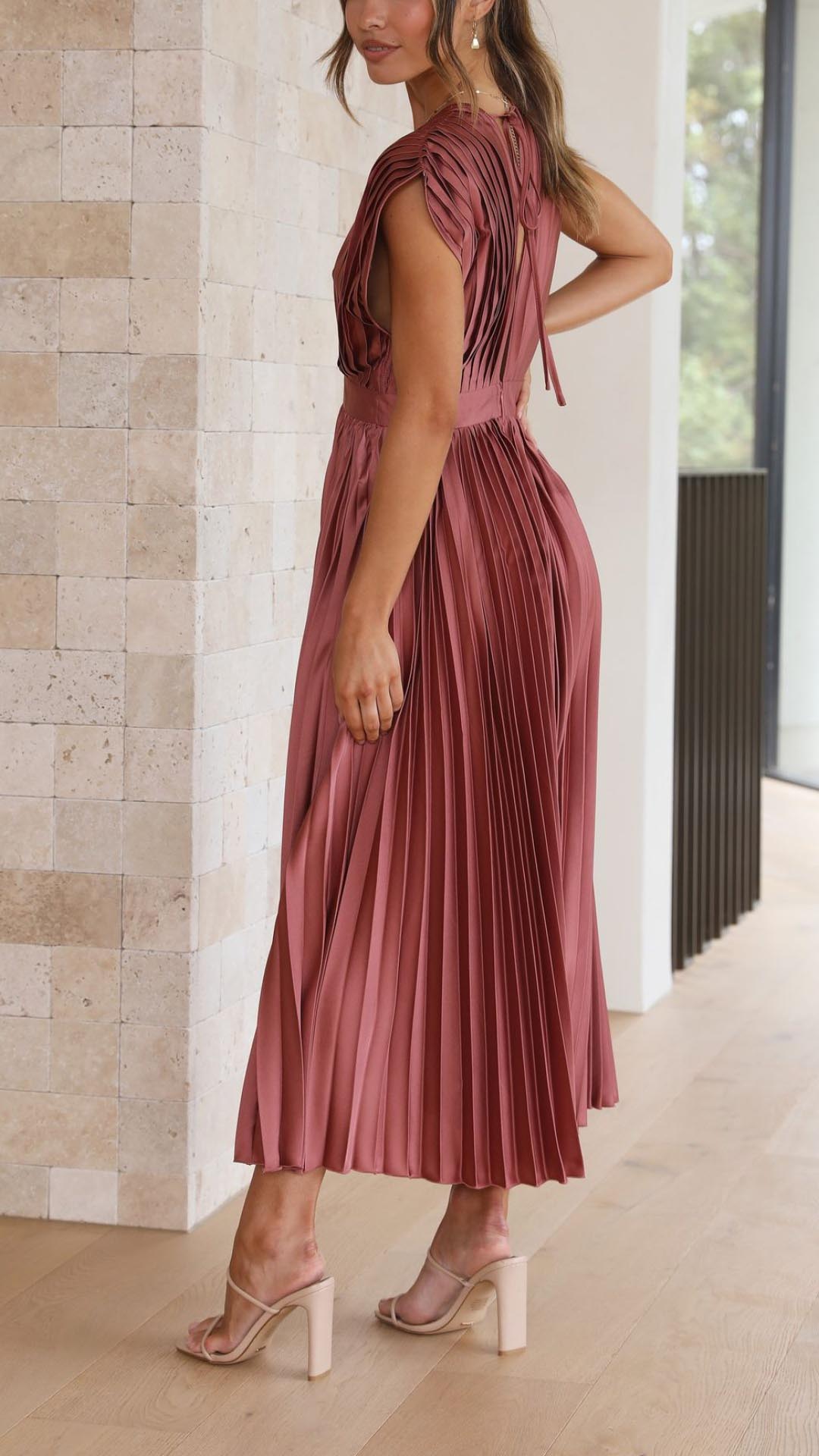 Alexis - Elegant Pleated Dress