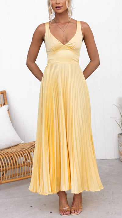 Jane | Pleated V-Neck Maxi Dress