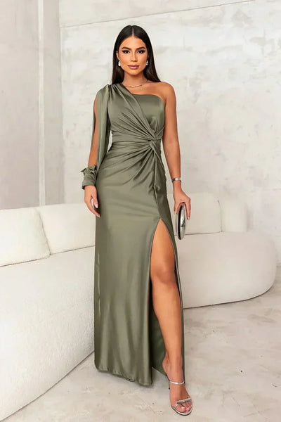 Zarra – Elegant One-Shoulder Maxi Dress