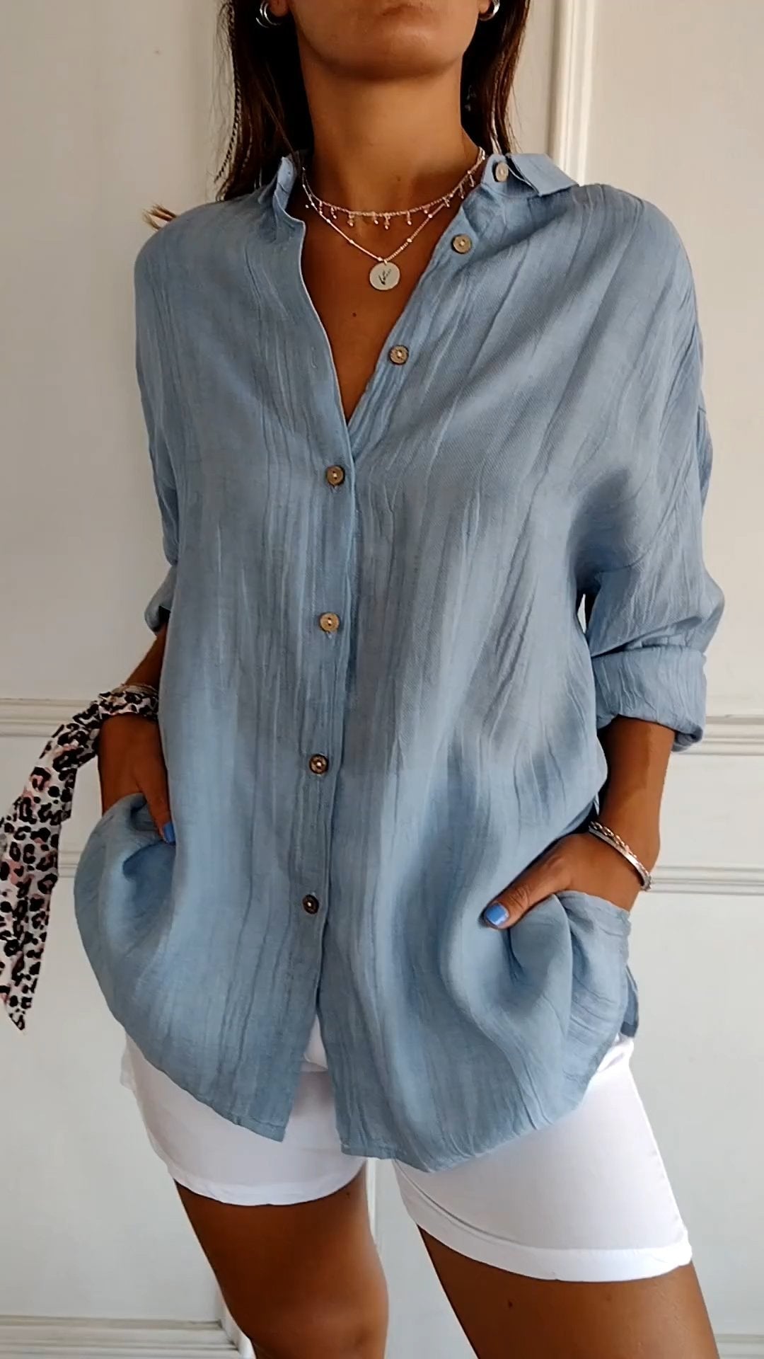 Sasha - Elegant Shirt with Pleated Style