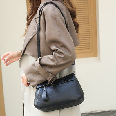 Hallgerd | Elegant shoulder bag with timeless style