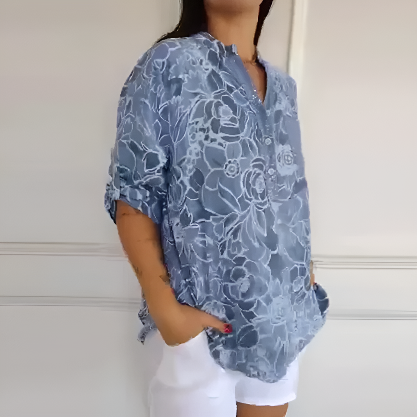 ISA I FLORAL BLOUSE WITH V-NECK